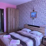 アパート For Guests 
