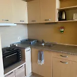 アパート For Guests 