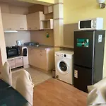 アパート For Guests 