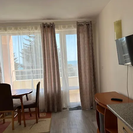 Apartment For Guests 
