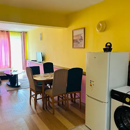 Apartament For Guests 